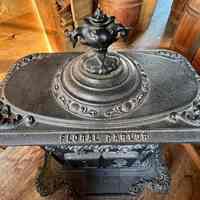 Heating Stove - Image 3
