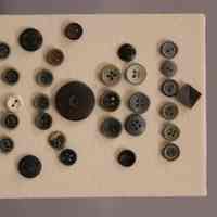 Button - Image 9