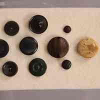 Button - Image 5