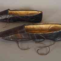 Slippers - Image 3