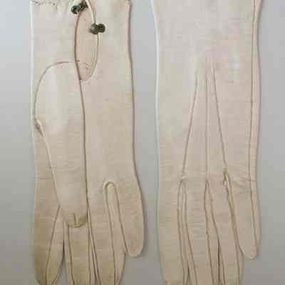 Glove