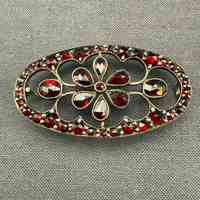 Brooch - Image 2