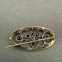 Brooch - Image 4