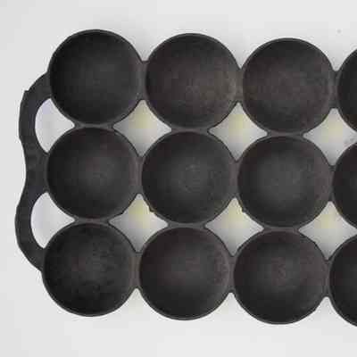 Muffin Pan