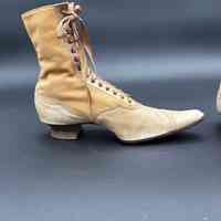 Bootees - Image 2