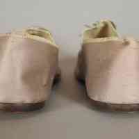 Slippers - Image 8