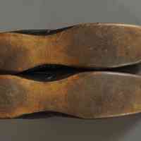 G93.040a-b sole.JPG