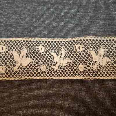 Notion, Lace