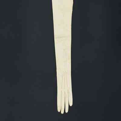 Glove