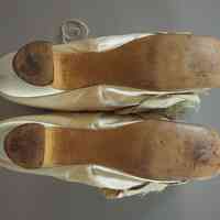 Slippers - Image 10