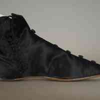 Boots - Image 4