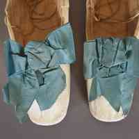 Slippers - Image 3