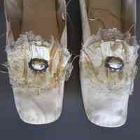 Slippers - Image 5