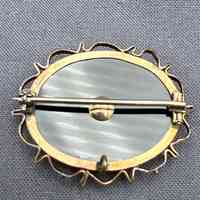 Brooch - Image 2