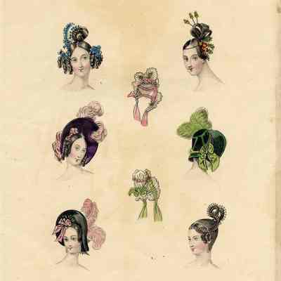 6 Heads, 2 Lingerie Caps