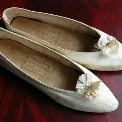 Shoe