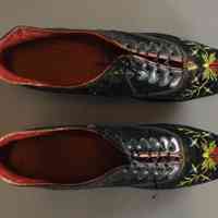 Shoes - Image 3