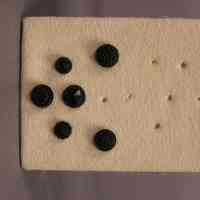 Button - Image 10