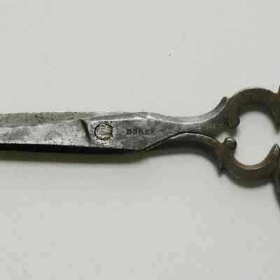 Scissors
