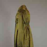 Pelisse - Image 3