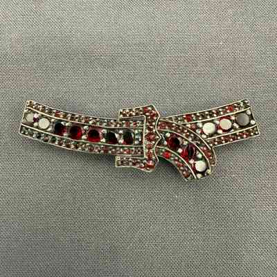 Brooch