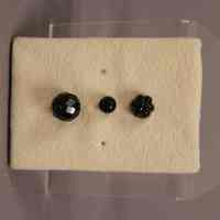 Button - Image 13