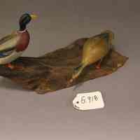 Miniature Mallard duck carving - Image 2