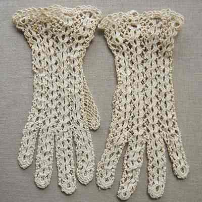 Glove