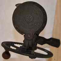 Fruit Peeler - Image 2