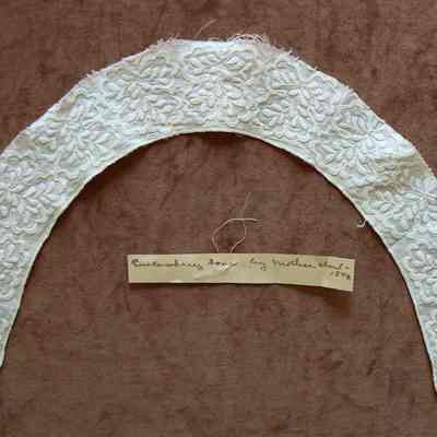 Collar