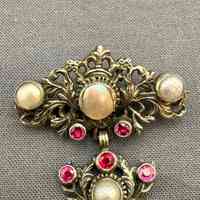 Brooch - Image 3