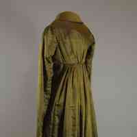 Pelisse - Image 4