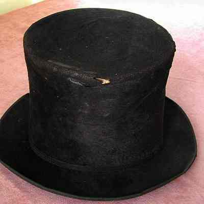 Hat, Top