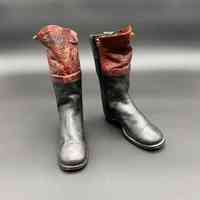 Boots - Image 2
