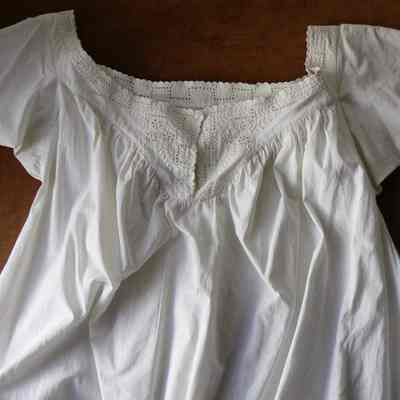 Chemise
