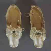 Wedding Slippers - Image 4