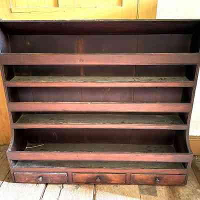 Shelf