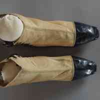 Boots - Image 2
