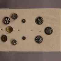 Button - Image 6