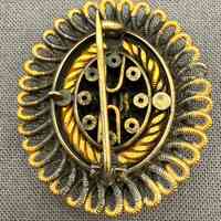 Brooch - Image 3
