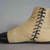 Boots - Image 4
