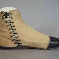 Boots - Image 5