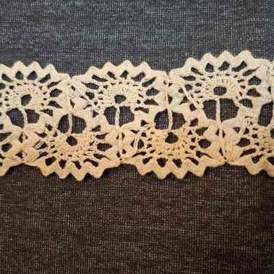 Notion, Lace
