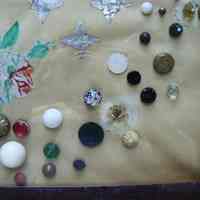 Button - Image 6