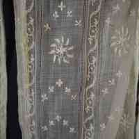 Pelisse - Image 18