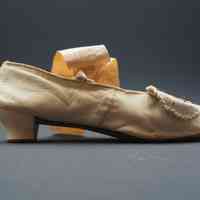Slippers - Image 6