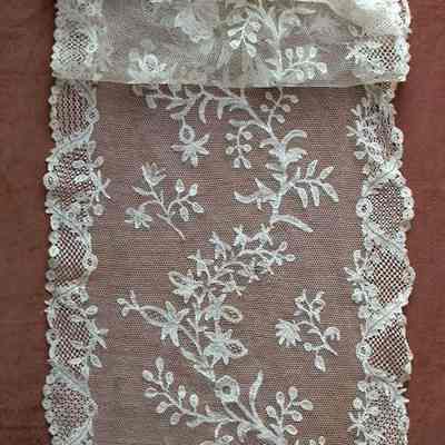Notion, Lace