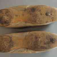 Shoes - Image 9