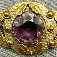 Brooch - Image 2