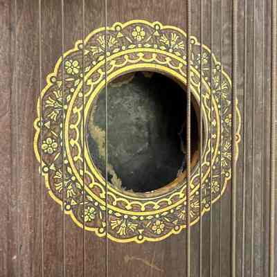 Sound hole in soundboard